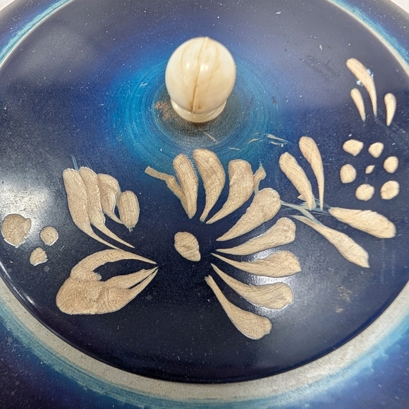 Cobalt Blue Wooden Hand Carved Trinket Box Floral Decore - Picture 7 of 11